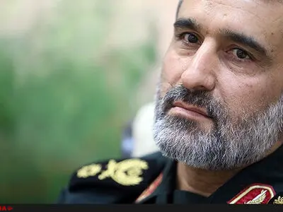 در تأمین تسلیحات مورد نیاز کشور به خارج نیاز نداریم/ با لغو تحریم‌های تسلیحاتی روی آمریکایی‌ها کم می‌شود