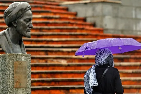 تداوم بارش باران در تهران 