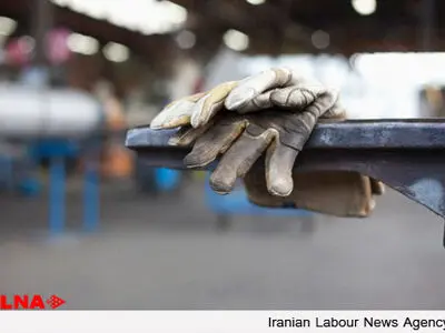 گاز کارخانه بلورک قطع شد/ سرگرانی 110 کارگر با دست کم 5 ماه مزد معوقه