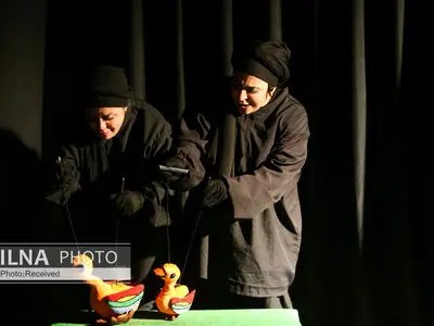 «جاده اردک‌ها» بچه‌ها را به تفکر و ایده‌پردازی سوق می‌دهد/بسیاری از فعالان عرصه تئاتر کودک، تفاوت تخیل و فانتزی را نمی‌دانند