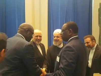 دیدار کوتاه روحانی با روسای جمهوری لیبریا و سنگال دقایقی قبل از سخنرانی در مجمع عمومی سازمان ملل