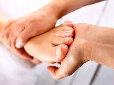 هشدار؛ ماساژ پا برای این افراد خطرناک است