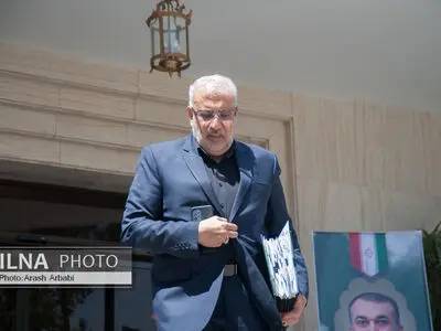 امضای قرارداد گازی با روسیه شاهکار دیپلماسی انرژی بود