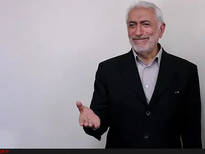مدیران روحانی به دولت وفادار نیستند/ اصلاح‌طلبان نمی‌توانند دولت را و اصولگرایان ملت را نگه دارند