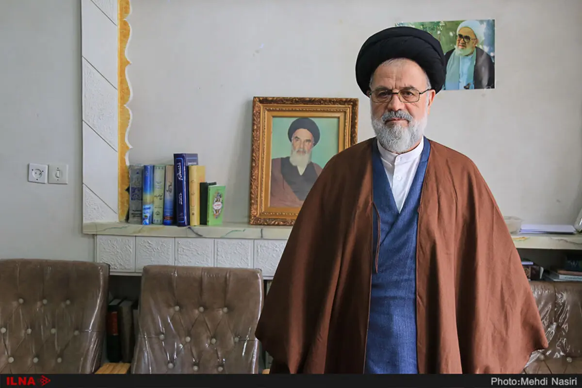 از نظر شرعی، ریاست جمهوری زنان اشکال ندارد/ منظور از «رجال» بعنوان شرط کاندیدای ریاست جمهوری، جنسیت مردانه نیست