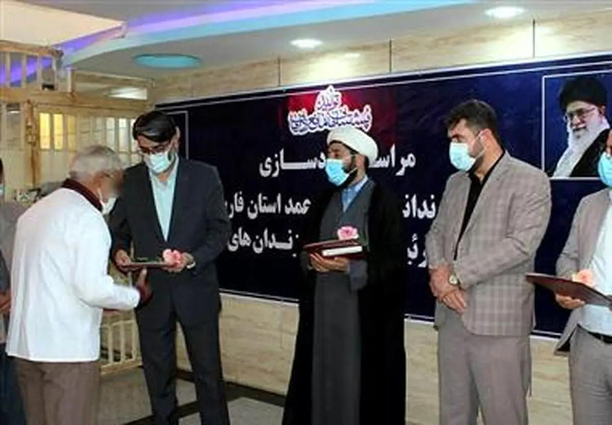 آزادی ۶۳ نفر از زندانیان استان فارس