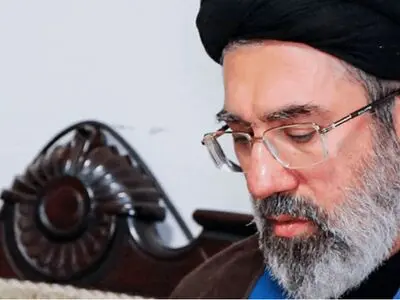 ادعای رسانه روسی درباره اولین تماس خارجی رهبر انقلاب 