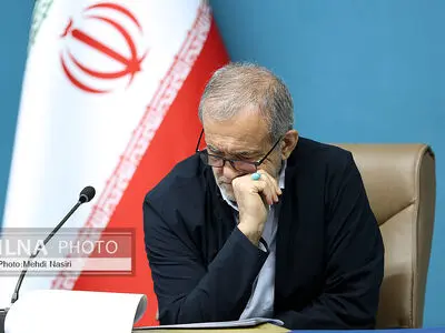 Pezeshkian offers condolences on passing of Pope Francis