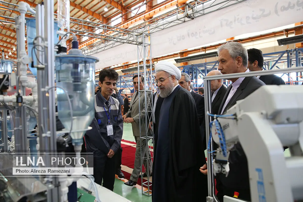 بازدید روحانی از نمایشگاه دستاوردهای شرکت مپنا