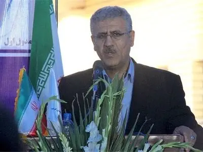 عالمان دینی باید به مباحث فضای‌مجازی ورود کنند/دوری جوانان از فضای مجازی بسیار دشوار است
