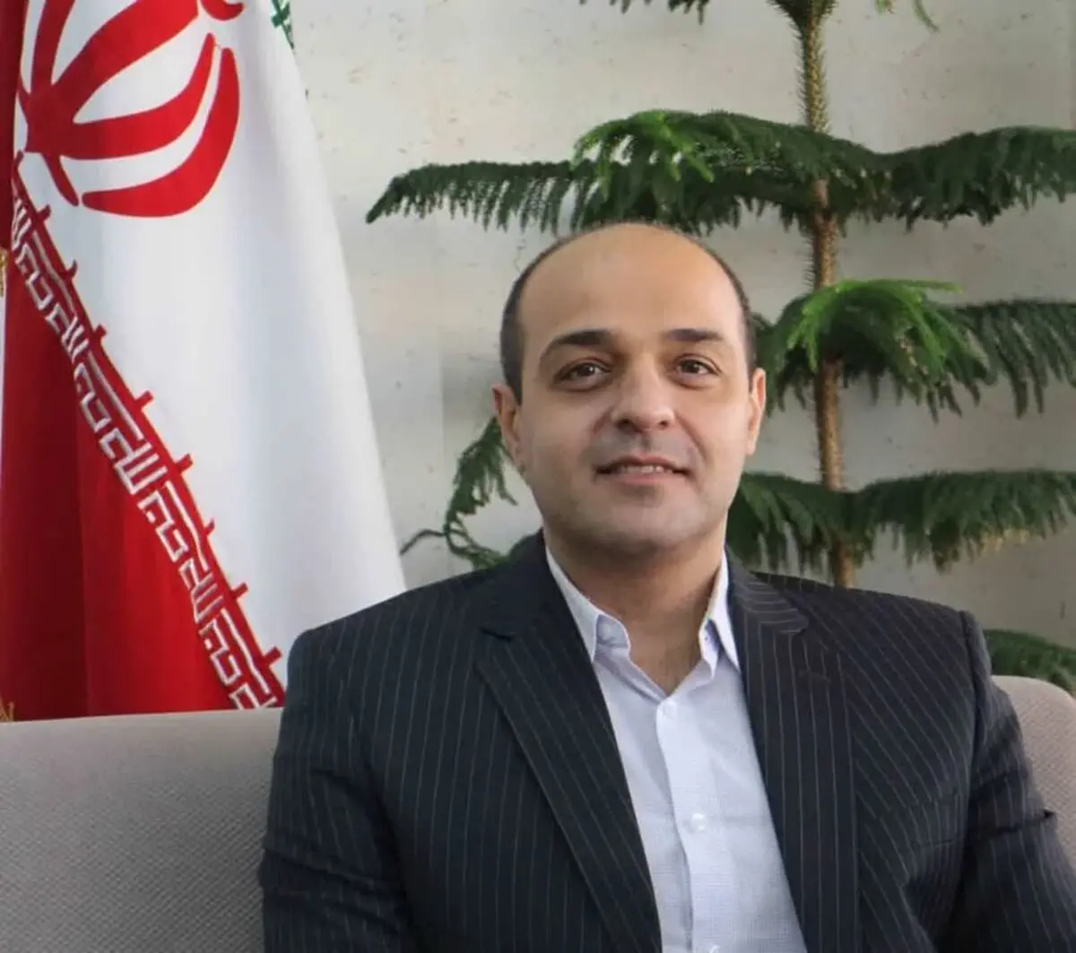 شهرداری با فروش املاک و زمین شهر فروشی نمی‌کند