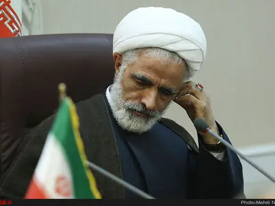 مجید انصاری درگذشت پدر سردار سلیمانی را تسلیت گفت