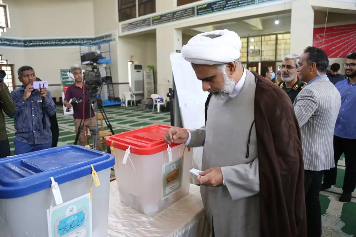 حماسه انتخابات در ۱۴۵۱ شعبه اخذ رای هرمزگان آغاز شد