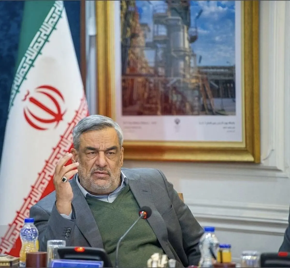 تولید نفت ایران در جنگ نابرابر متوقف نشد/ شایعات ترکیدگی لوله‌ها و انفجار مخازن، غیرفنی است