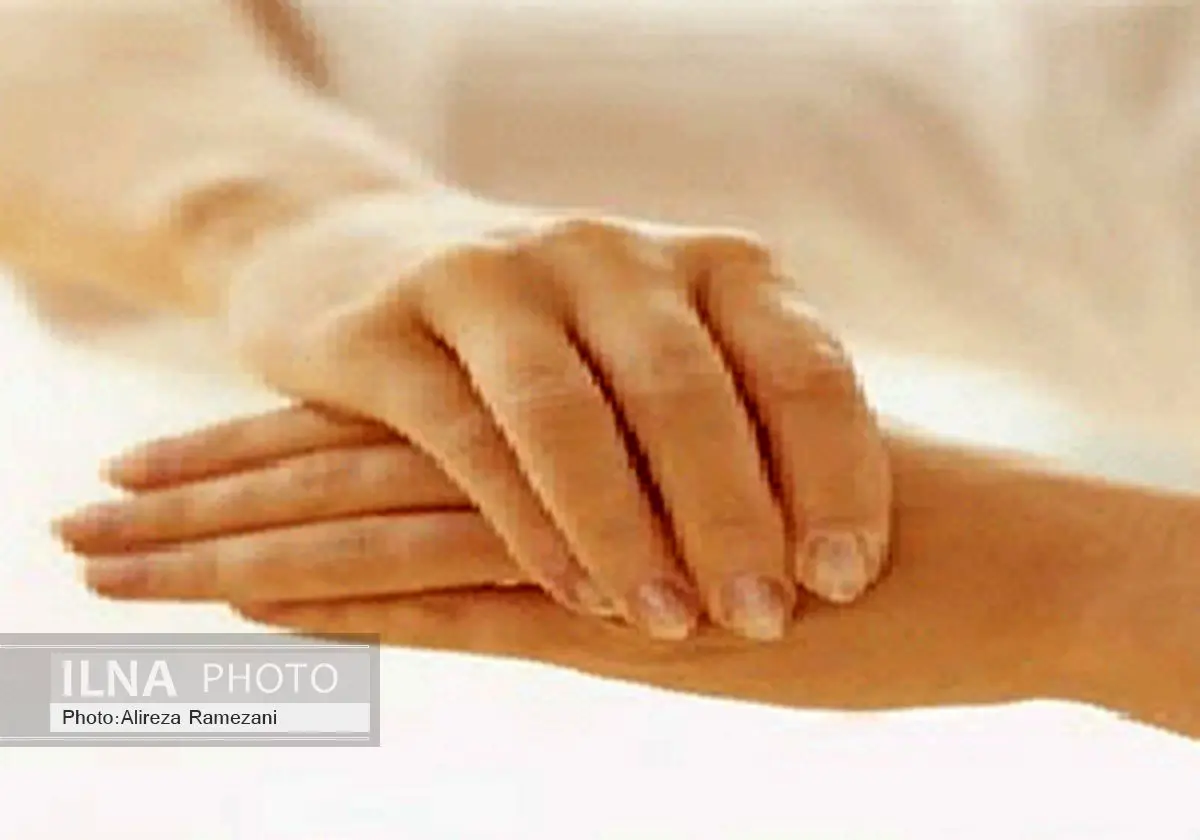 علت سردی دستها چیست