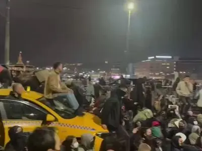 در پی تشدید اعتراض‌ها به بازداشت اکرم امام اوغلو، دولت ترکیه از اعمال ممنوعیت برای ورود و یا خروج شهروندان از استانبول خبر داد + فیلم
