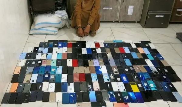 کشف محموله گوشی‌های هوشمند سرقتی توسط مرزبانان هنگ تایباد