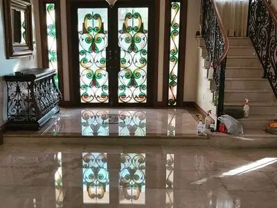 شرکت خدمات کفسابی ، نماشویی ، پیچ و رولپلاک نما بهاری