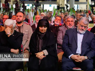 قدردانی از مردم و برگزارکنندگان مراسم چهلم شهدا و جانباختگان حوادث دی‌ماه