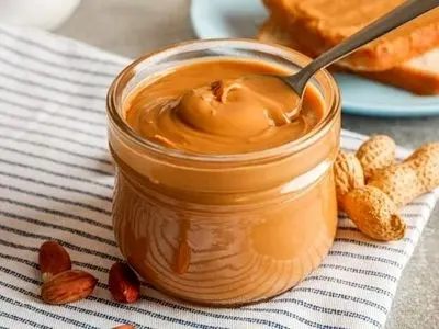 کشف ۲۵ میلیاردی کره بادام زمینی قاچاق در جنوب تهران