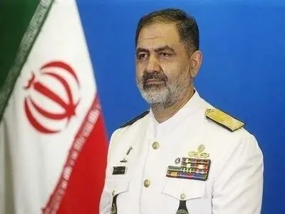 قائد القوات البحریة: الصناعات الدفاعیة تعد رکیزة أساسیة لضمان استقلال البلاد
