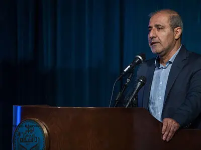 تدریس علم الهیات در حوزه‌های فیزیک، نجوم، ریاضی و پزشکی