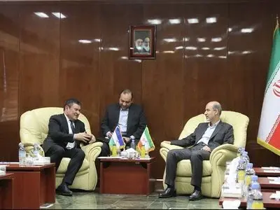 محرابیان: ظرفیت تبادل چهارجانبه برق ایران با همسایگان شمالی کشور وجود دارد/ محموداف: توانمندی شرکت‌های ایرانی در عرصه تکنولوژی مشهود است