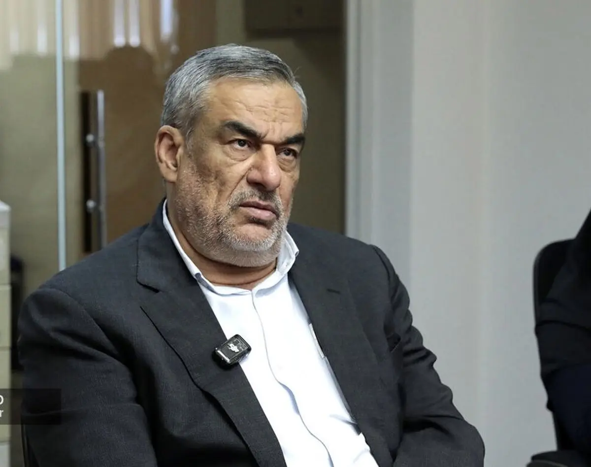 ضرورت تبدیل منابع هیدروکربوری به درآمد و ارزش پایدار
