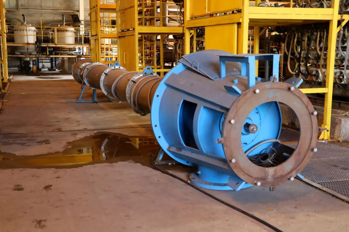  بومی‌سازی و بهره‌برداری از پمپ عمودی آب دریا در فولاد هرمزگان