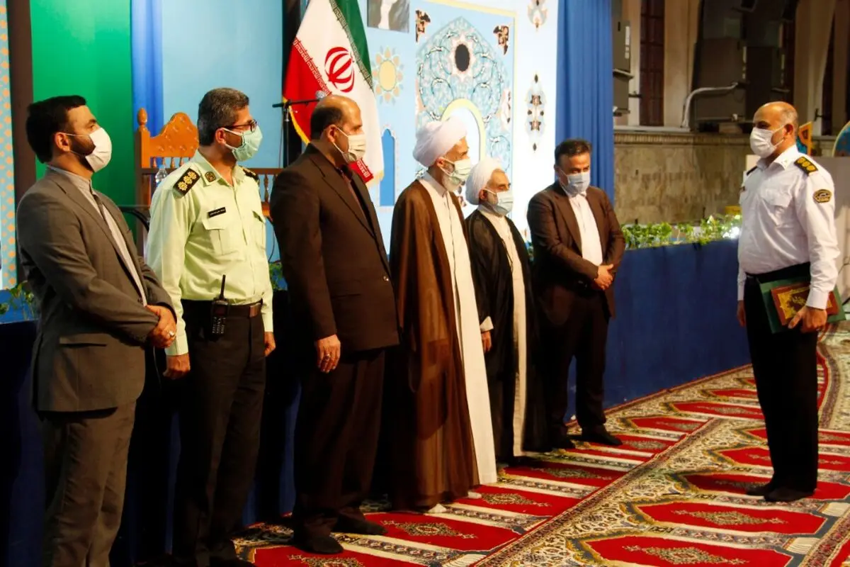 خادمان نماز جمعه ساری تجلیل شدند