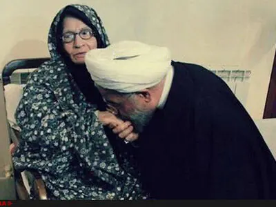سالگرد درگذشت مادر رئیس‌جمهور در سرخه برگزار شد