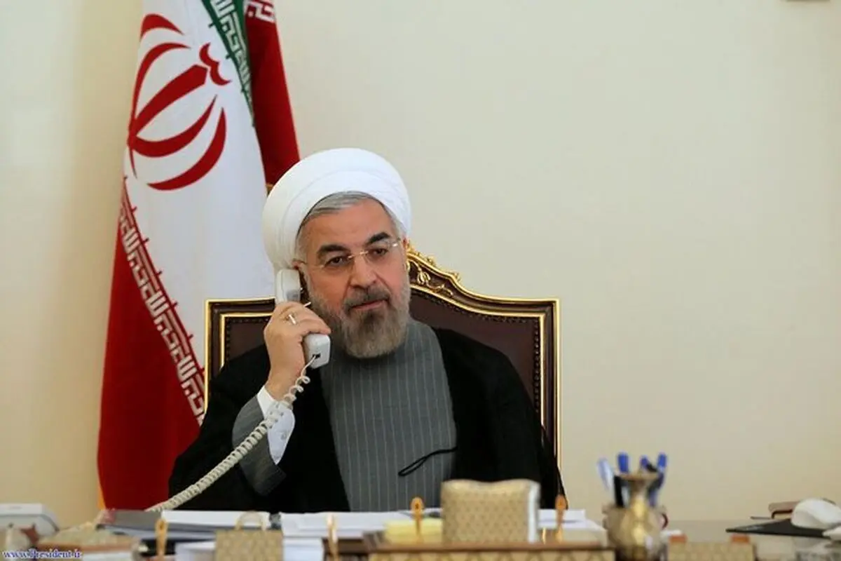 رئیس‌جمهور فرا رسیدن سال ۱۳۹۹ را به رهبر انقلاب تبریک گفت