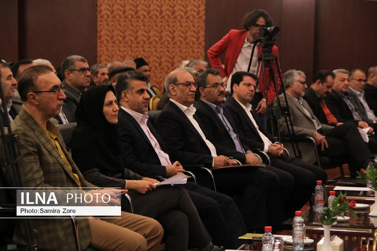 مراجعه 7 میلیون و 210 هزار نفر از جنوب کشور به مراکز درمانی فارس/دفاتر کارگزاری روزگار بیمه‌شدگان را سیاه کرده اند