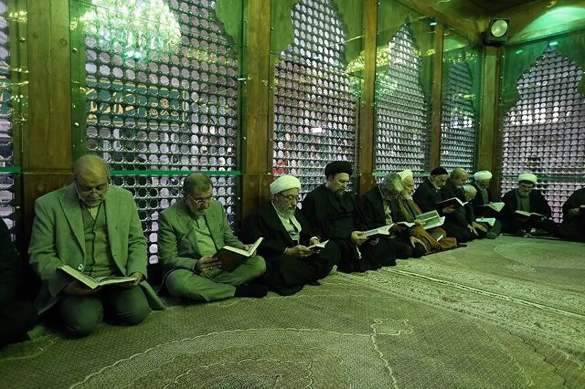 تجدید میثاق رئیس و اعضای مجمع تشخیص مصلحت نظام با آرمان‌های امام خمینی(ره)​