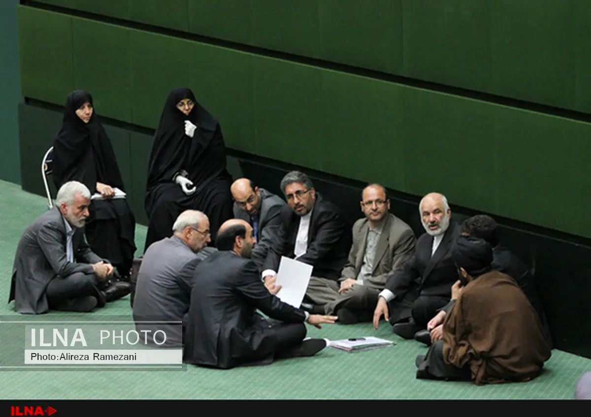 گزارشی از اولین لیست انتخاباتی اصفهان