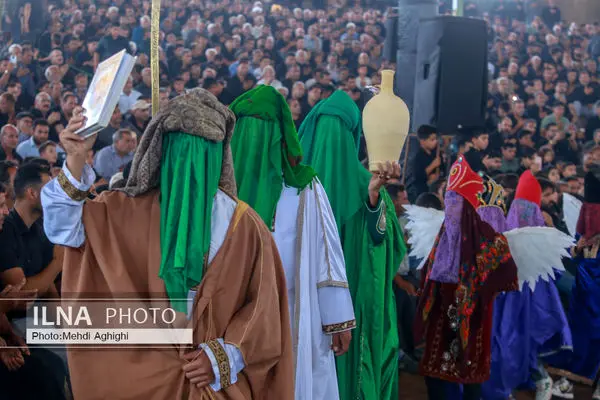  آیین سنتی شبیه خوانی اربعین حسینی در روستای احمدآباد نیشابور