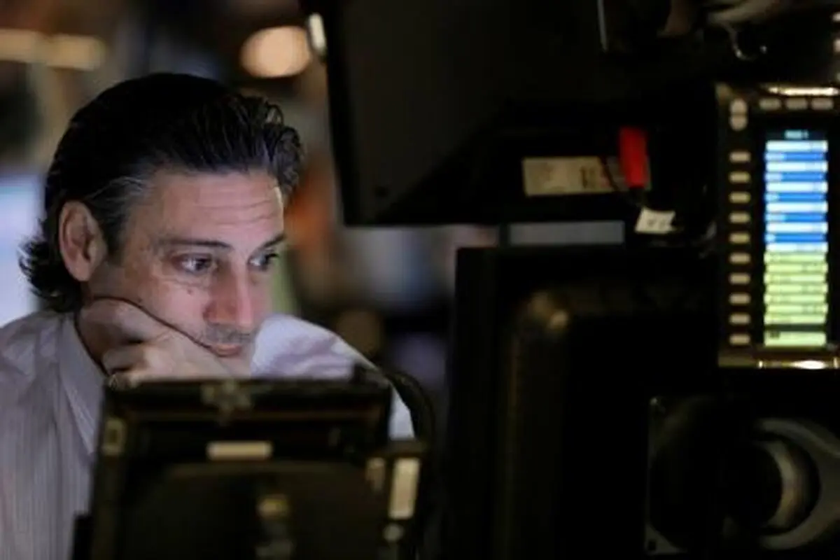 Asia shares suffer virus chills, central banks offer what they can