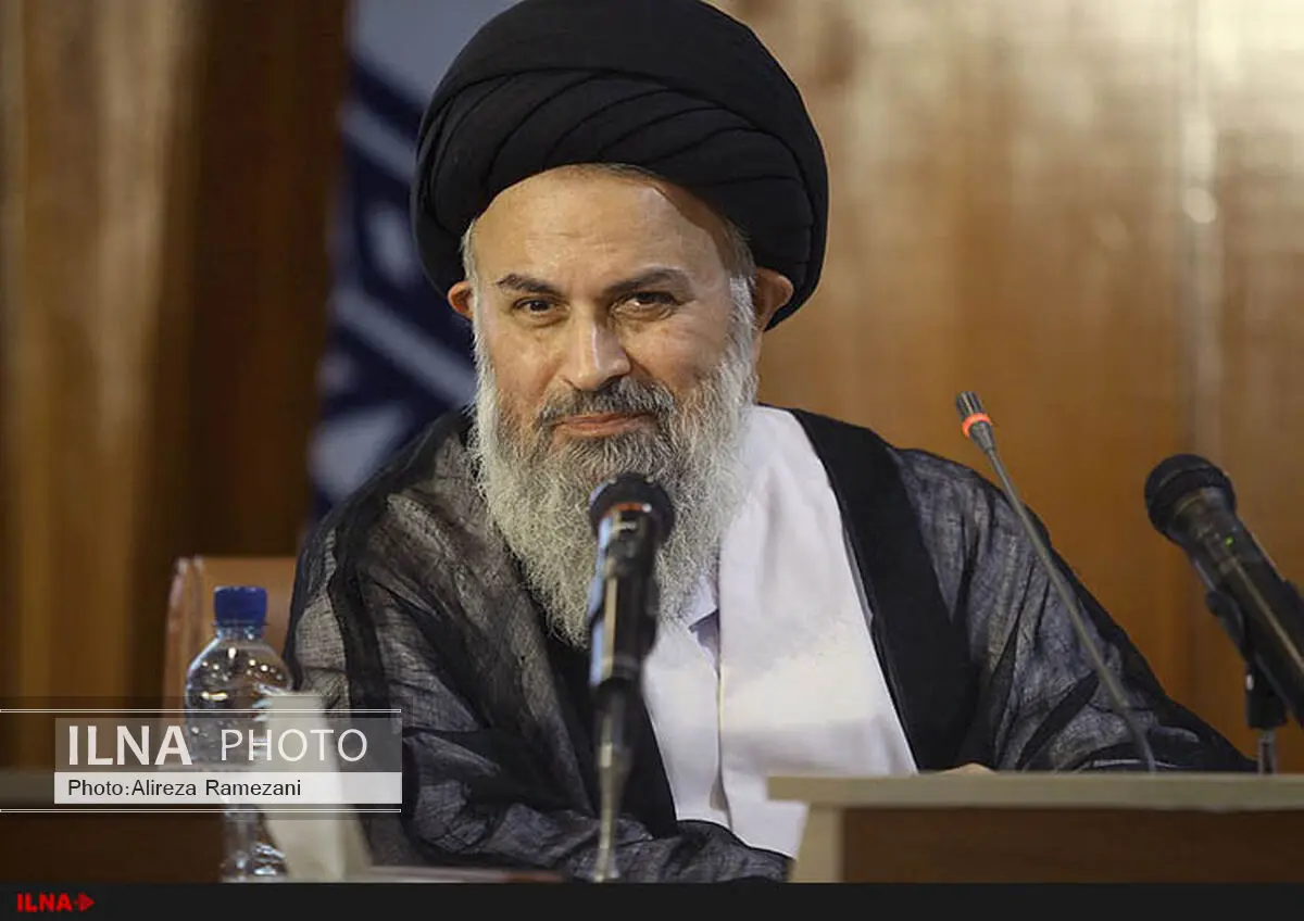 حرمت امام (ره) را نگاه داریم/ امکان ندارد امام حرامی را حلال کرده باشد