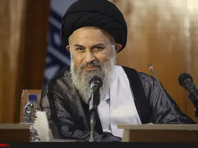 آیت‌الله موسوی بجنوردی درگذشت