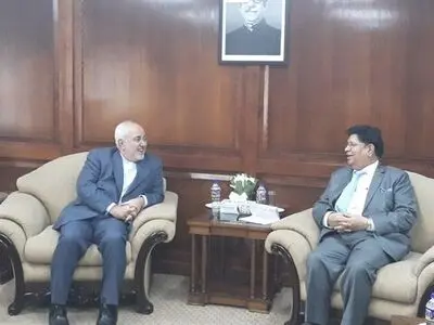 وزیر امور خارجه کشورمان با همتای بنگلادشی خود دیدار کرد