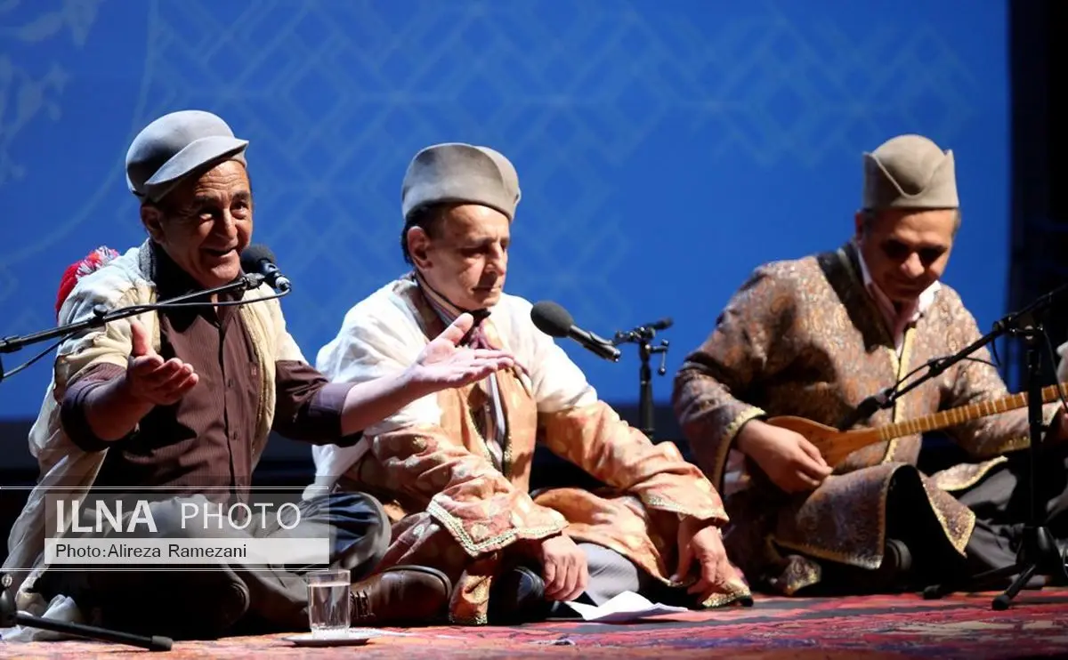 هنوز هستیم و شاید قرنها بمانیم