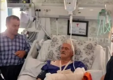 «استاد رحمانی» کارگر شهرداری مهاباد همچنان در بخش مراقبت‌های ویژه بستری است/ راننده متخلف دختری ۱۱ ساله بوده!