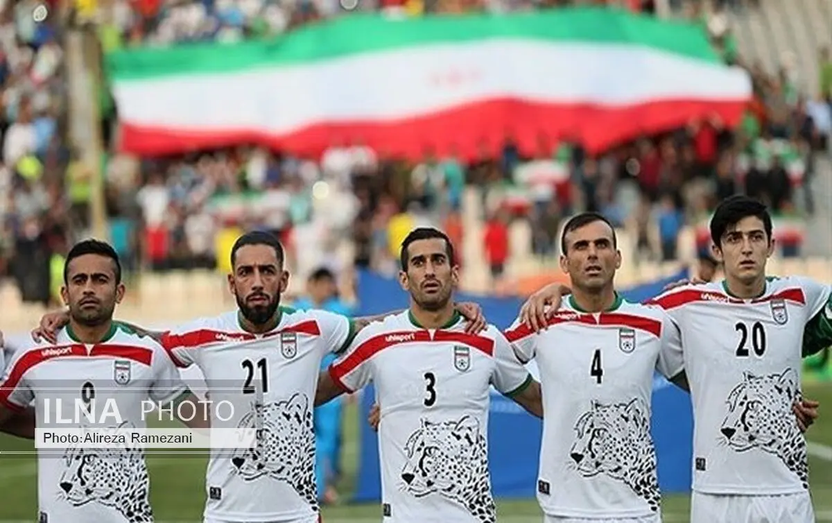 دیدار دوستانه تیم ملی بزرگسالان و جوانان فوتبال