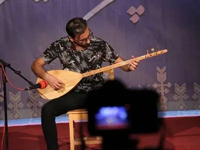 کمانچه و دیوان و تنبک میهمان جشنواره موسیقی ایلام