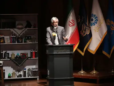 ارزش تاریخ و تاریخ‌نگاری را نمی‌دانیم/ «فرهنگ‌نامه اسارت و آزادگان» بستری برای عبور از ظاهر به باطن اسارت است