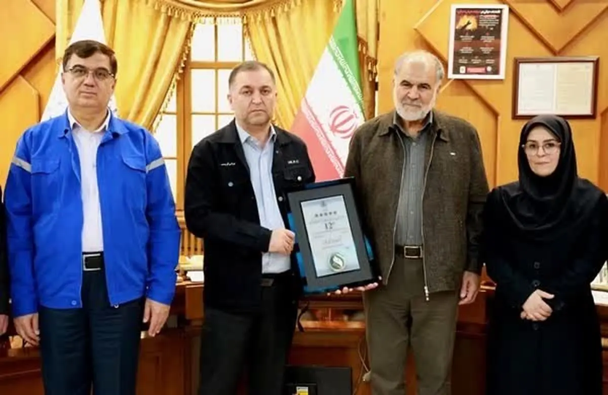 کسب لوح و تندیس 5 ستاره جایزه تعالی سازمانی توسط پتروشیمی شازند