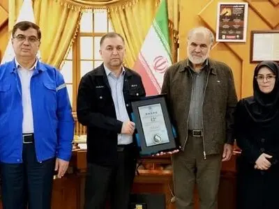 کسب لوح و تندیس 5 ستاره جایزه تعالی سازمانی توسط پتروشیمی شازند