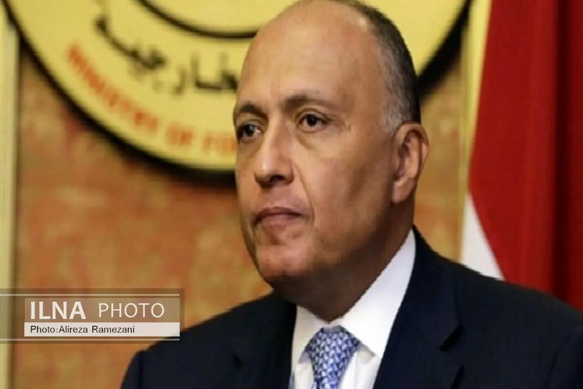 وزیر خارجه مصر پیام السیسی را به سلطان قابوس میرساند