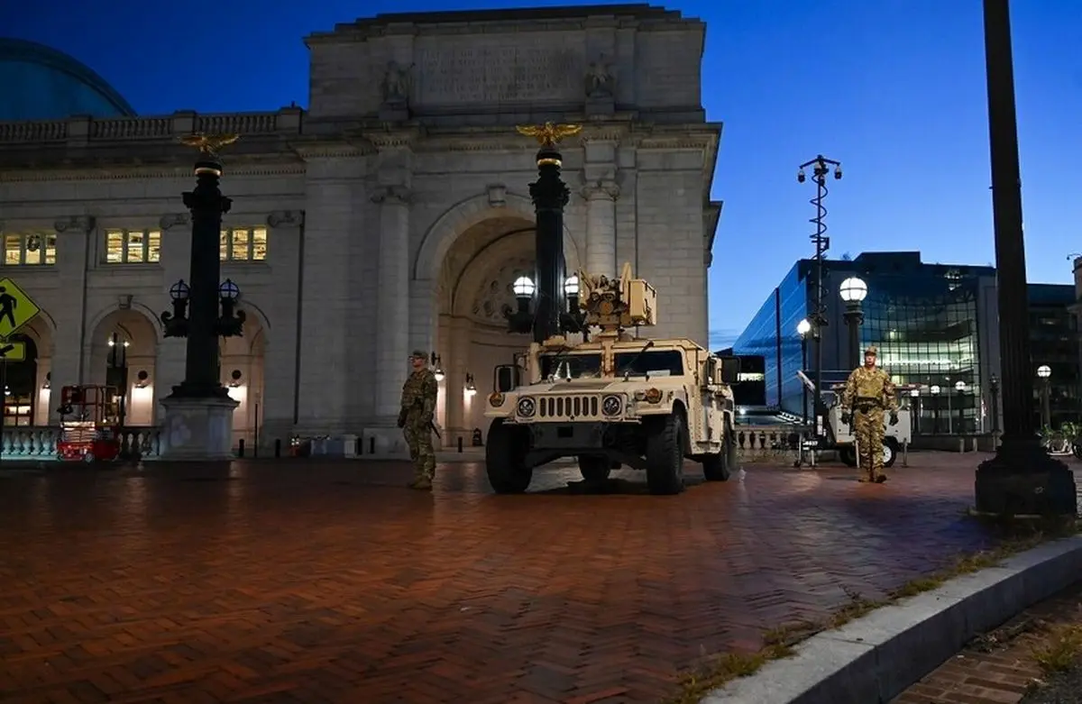 آمار نیروهای مستقر در شهرهای آمریکا به ۳۵ هزار نفر رسیده است