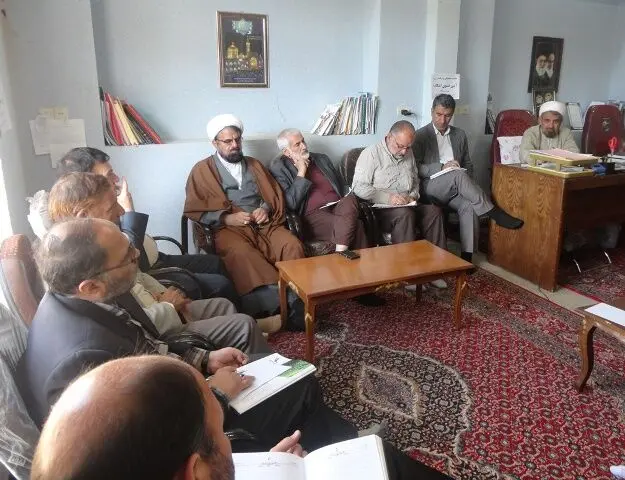 آیین معنوی اعتکاف در 17 مسجد آران و بیدگل برگزار می‌شود